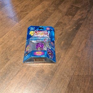 Crystal surprise NEW sealed purple blink animal pet